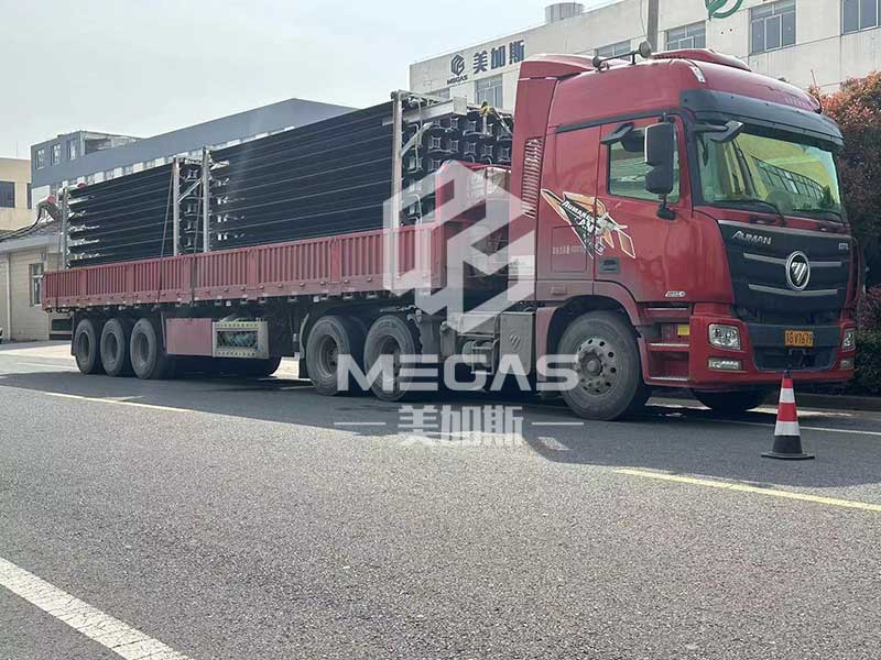 1683339048.jpg 氣化器-新材料制造行業(yè)-2000方黑色氧化高壓氣化器2臺(tái).jpg